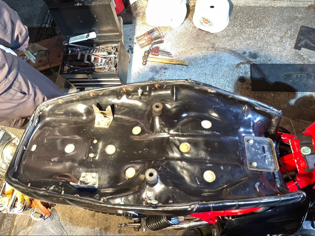 CB250T ゼットファーザーシート