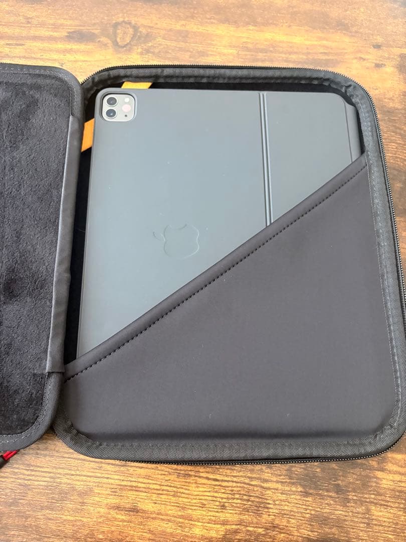 iPad pro 第4世代 12.9インチ Magic Keyboard