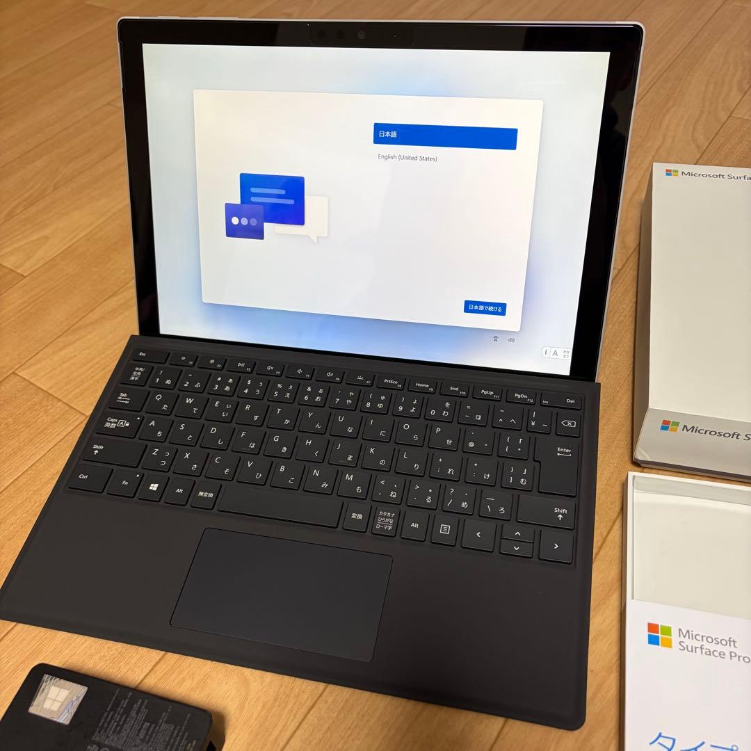 【極美品】Surface Pro6 RAM 8GB 128GB SSD 正規品