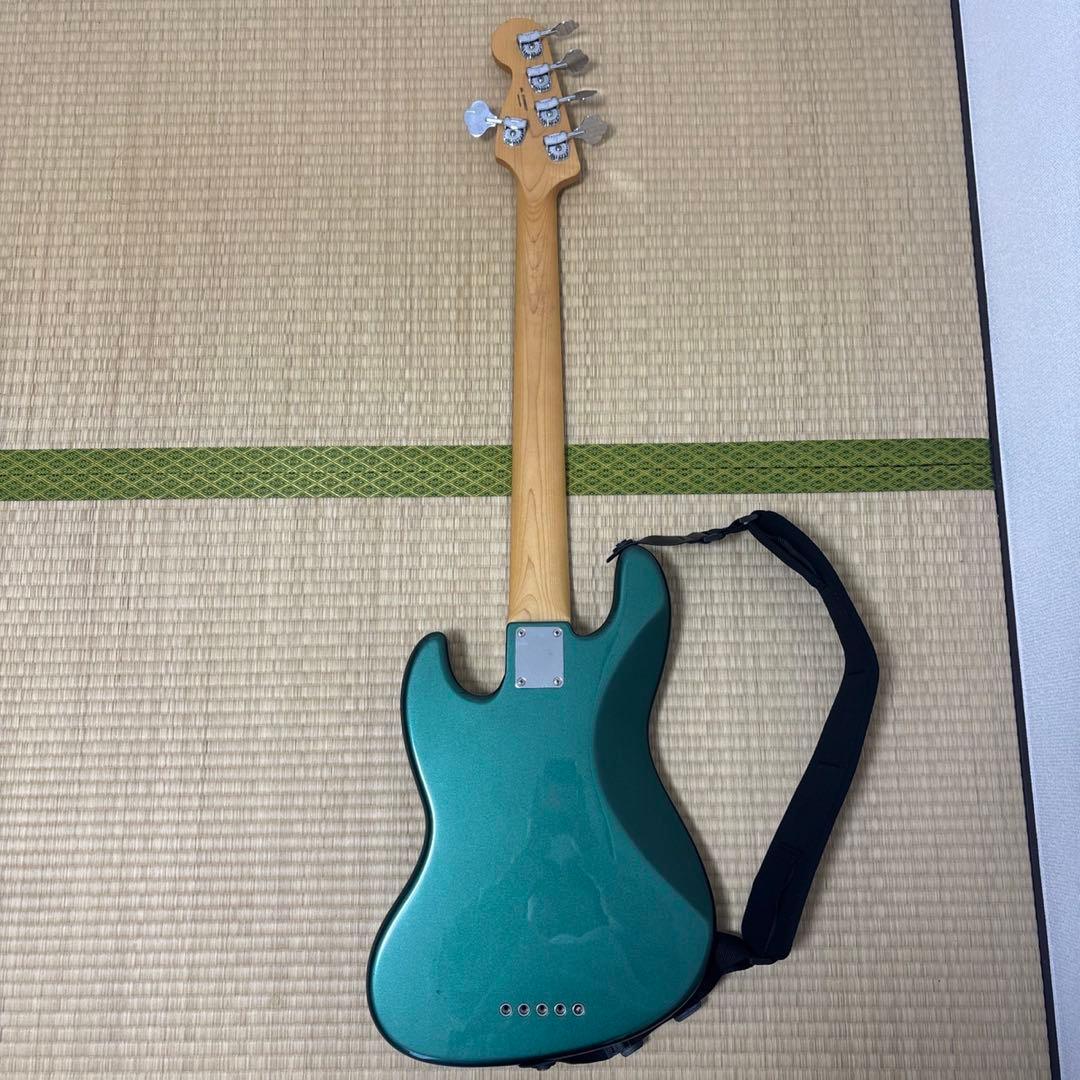 Fender Hybrid 60s jazz bass V 5弦ベース