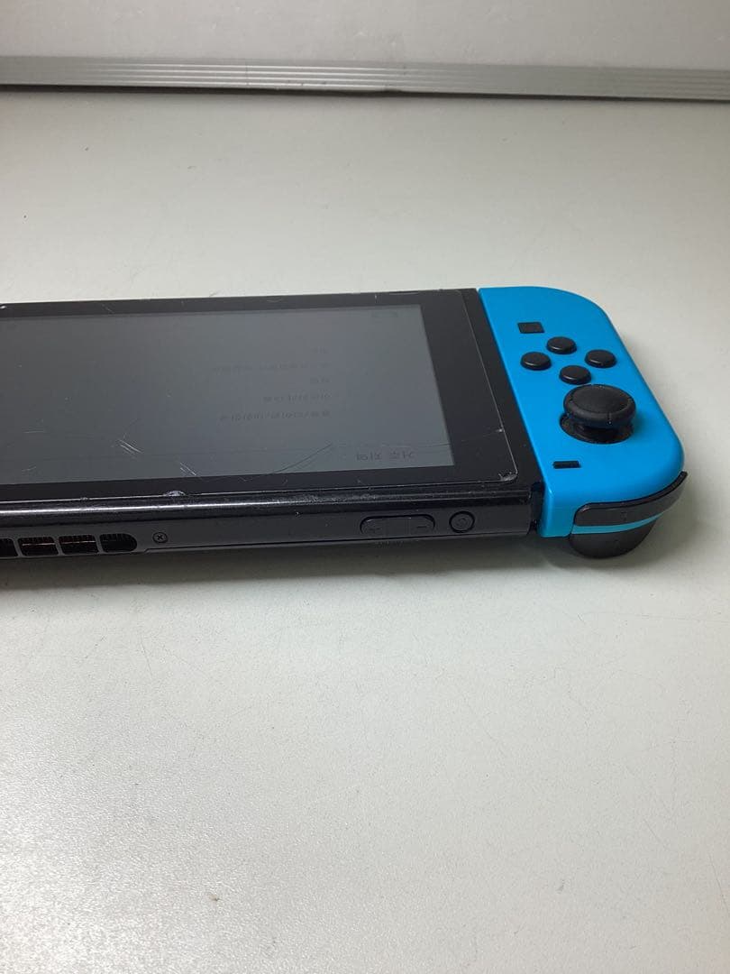 t*o様 Nintendo Switch 本体 青とピンクのJoy-Con 稼働