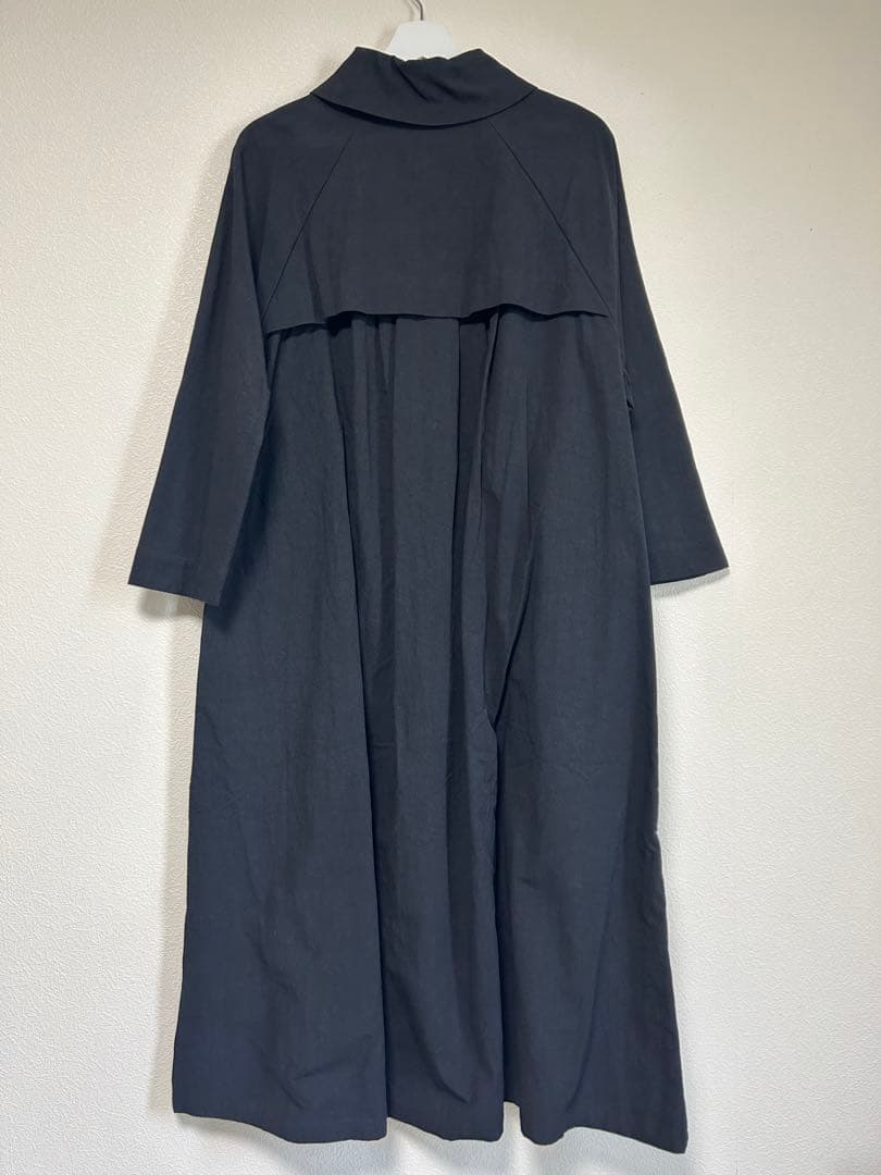 未使用品 MAGALI マガリ　コットンリネンウェザートレンチコート　ブラック