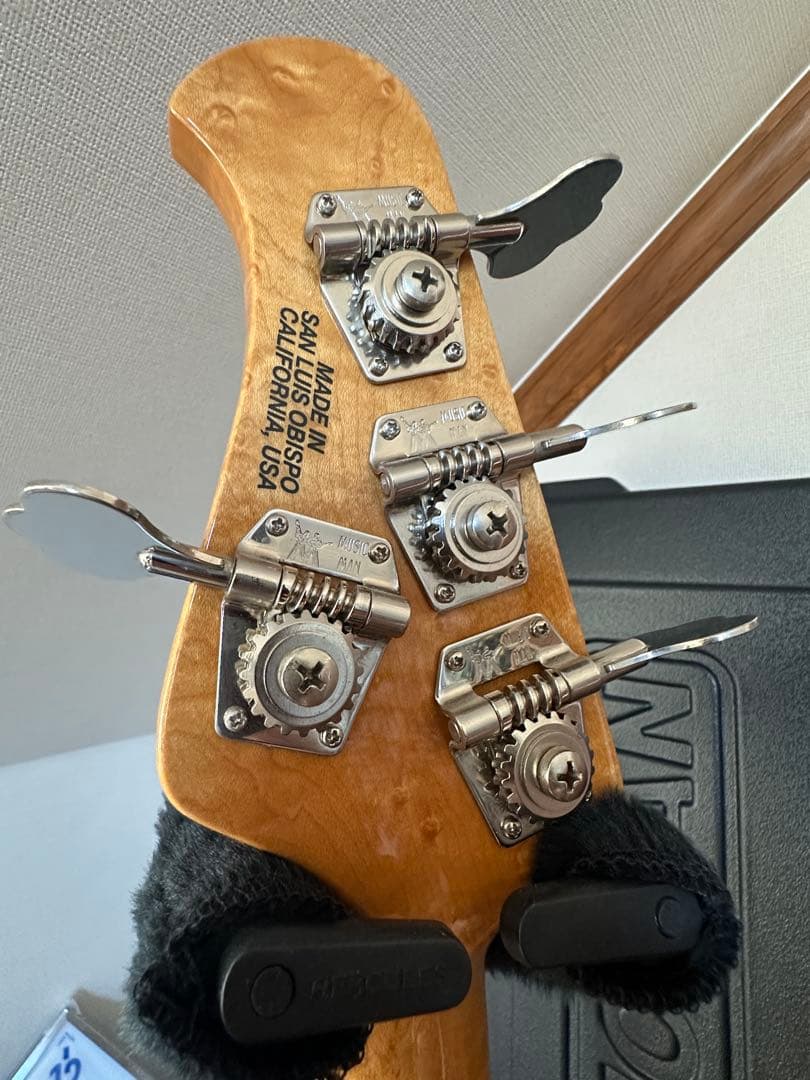 ベース MUSIC MAN / Classic StingRay