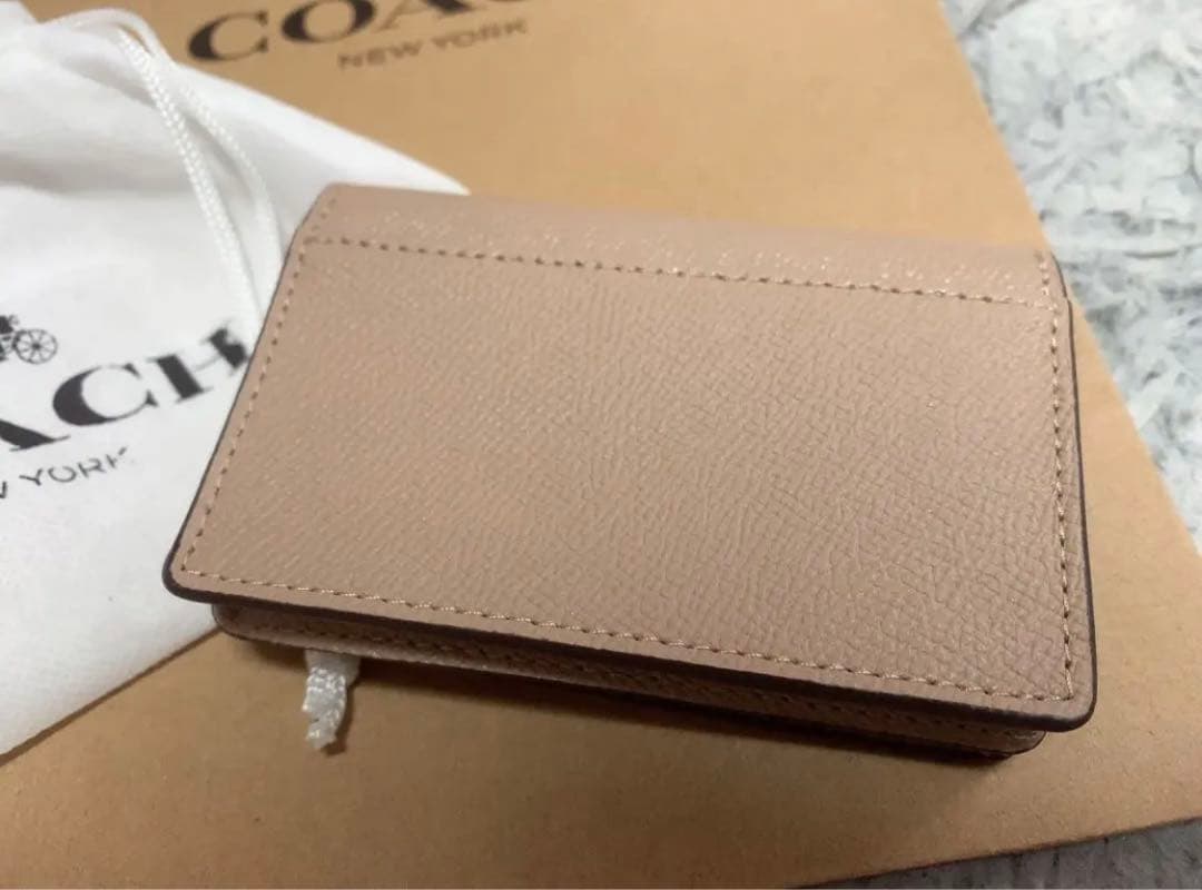 美品　coach 名刺入れ　カードケース