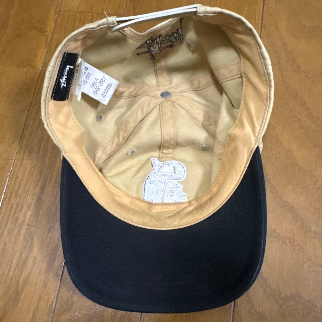 Stussy ベージュ ブラック キャップ