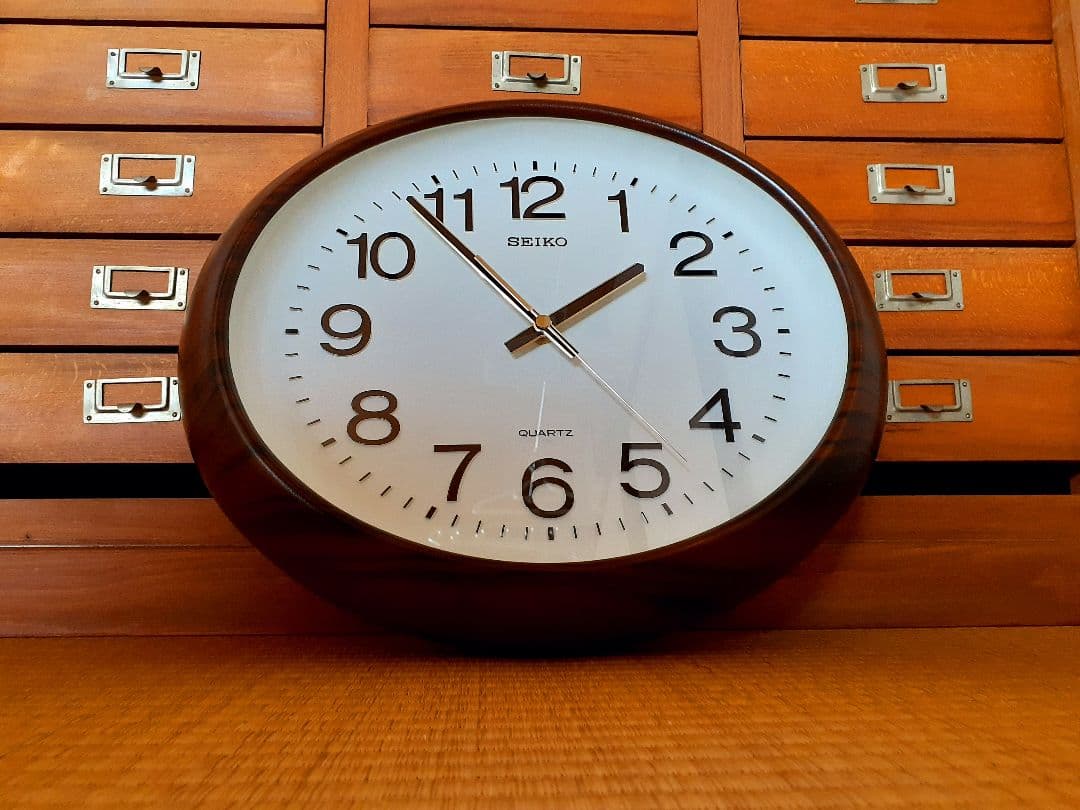 70's　SEIKO　掛け時計　ミッドセンチュリー　ビンテージ　レトロ　オーバル