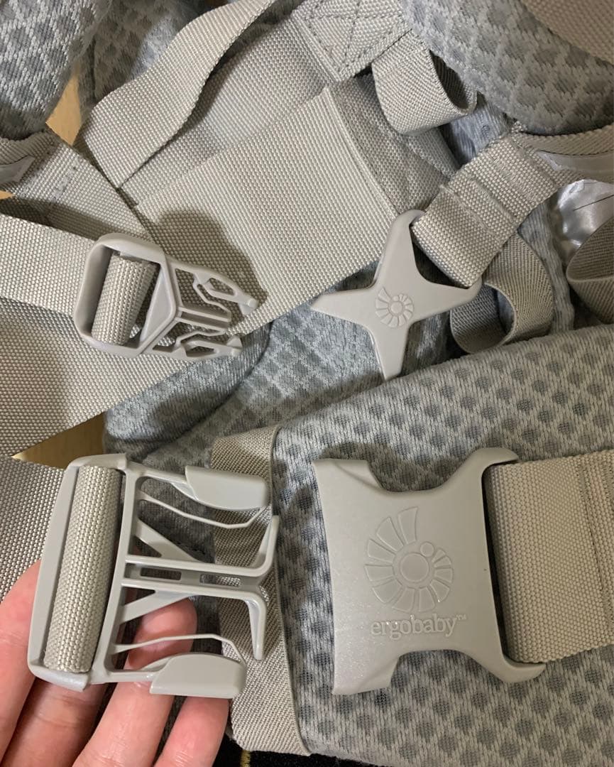 【超美品‼️】エルゴベビー ErgoBaby オムニブリーズ　パールグレー