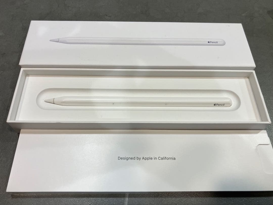 【極美品バッテリー99%】Apple iPad Air5 10.9インチおまけ付