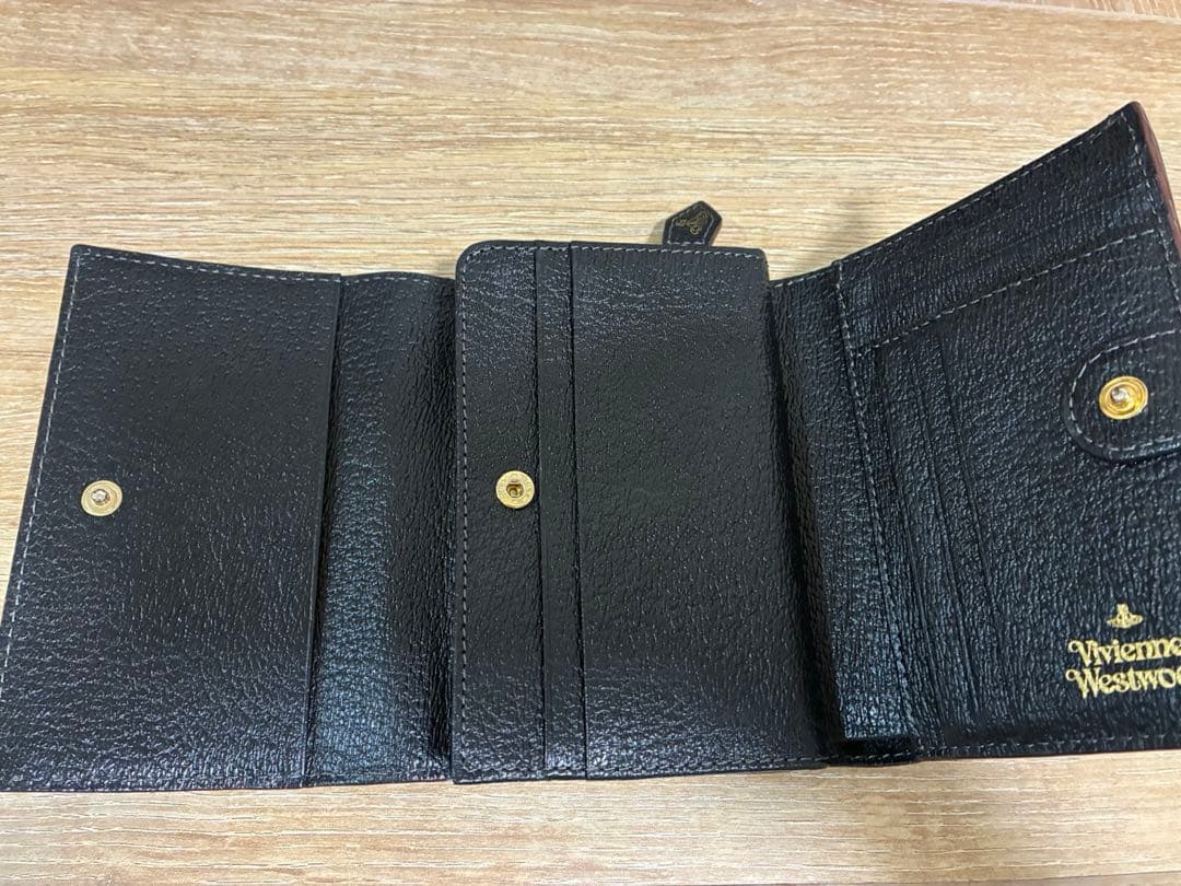 Vivienne ヴィヴィアンウエストウッド　三つ折り　財布