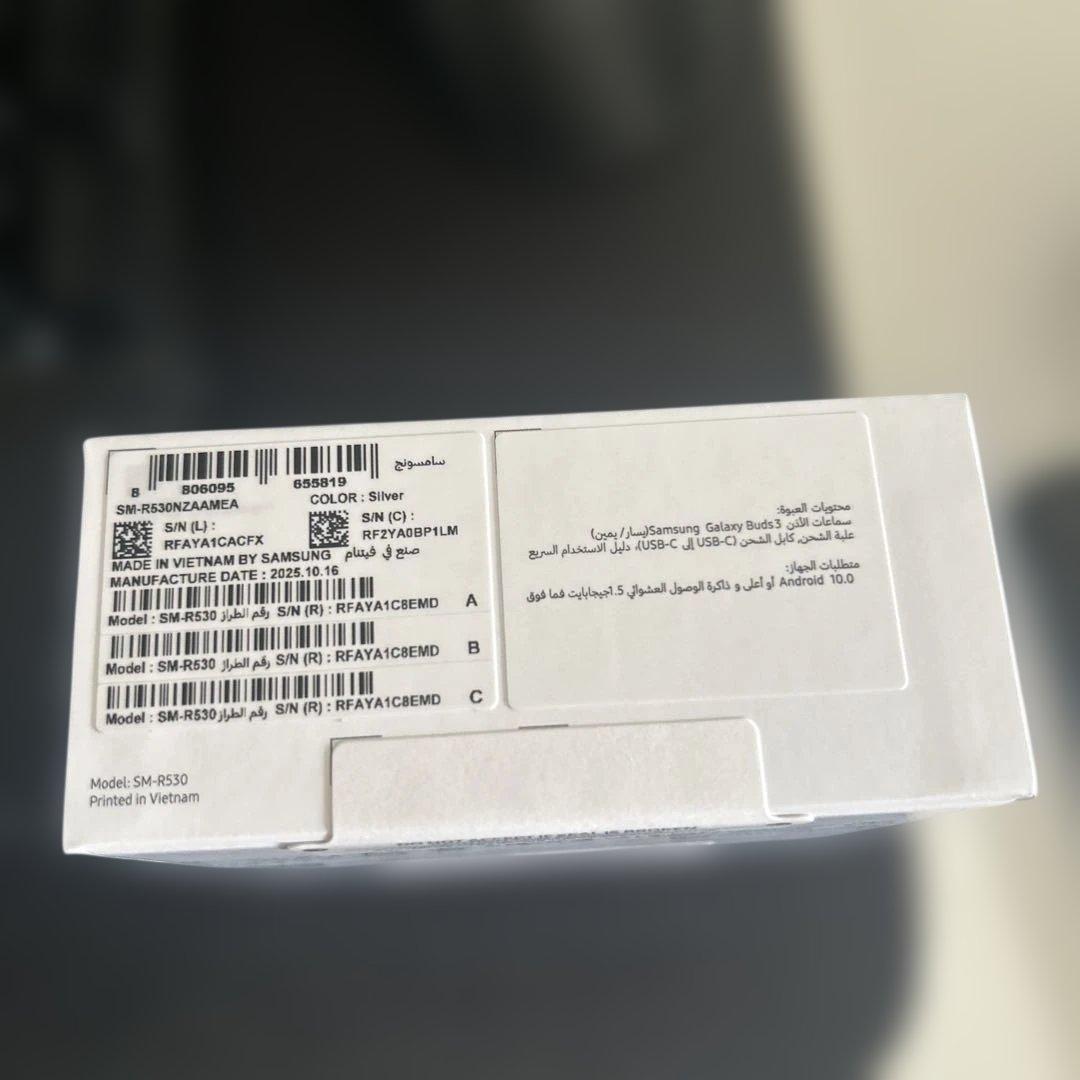 Samsung Galaxy Buds3 ワイヤレスイヤホン シルバー