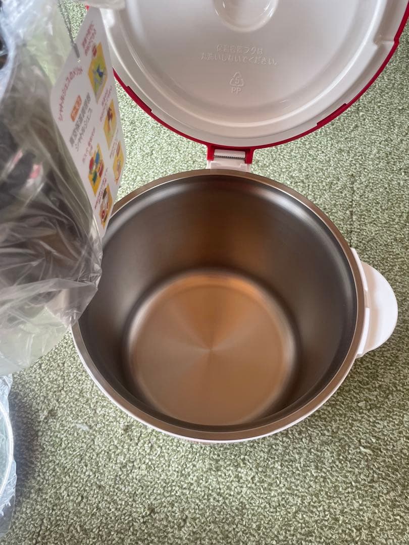 新品！未使用！サーモス　シャトルシェフ 保温　調理鍋　箱無し