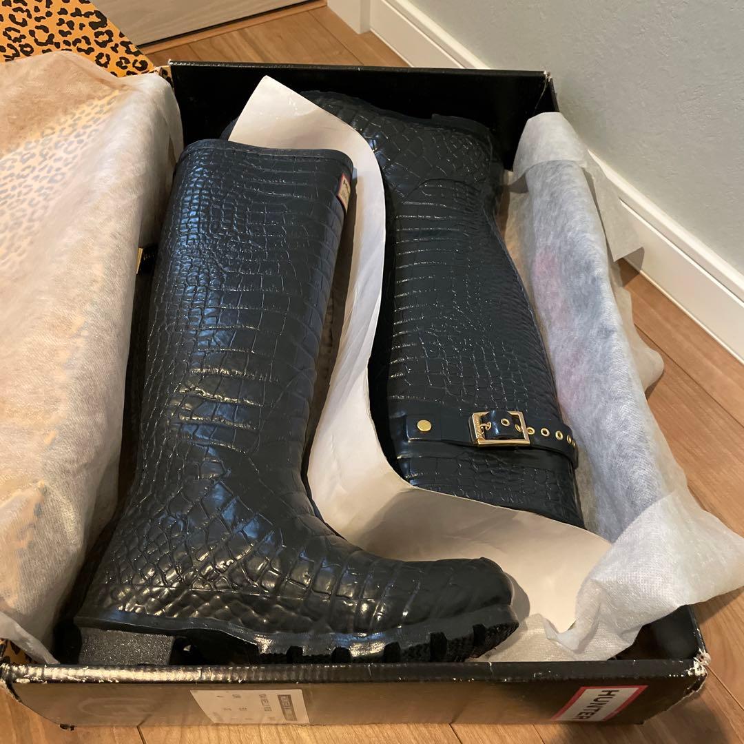 靴 HUNTER & JIMMY CHOO