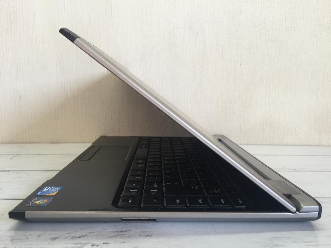 DELL Vostro V130 13.3型薄型/Office/Win10