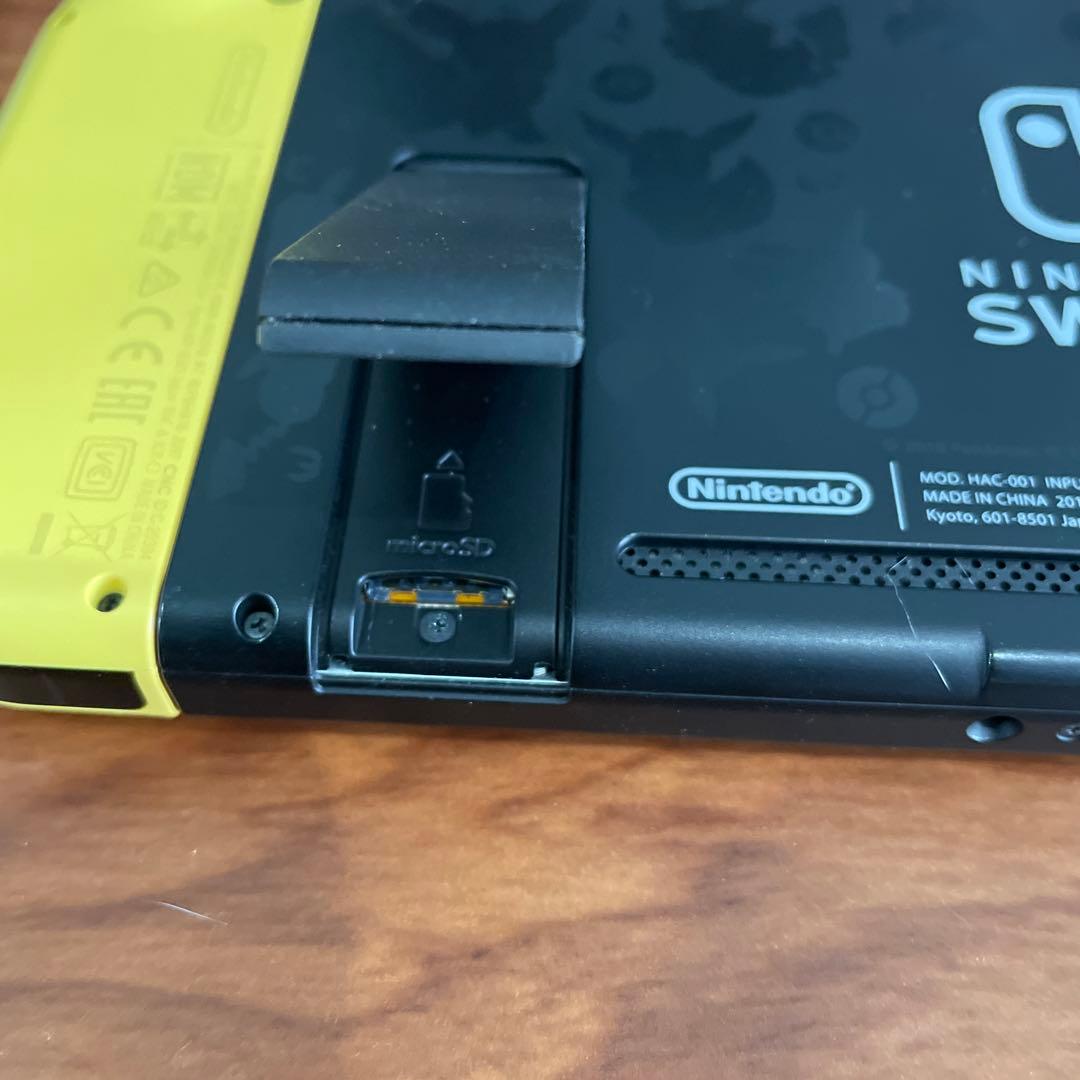 Nintendo Switch ピカチュウ128GBmicroSDカード付き