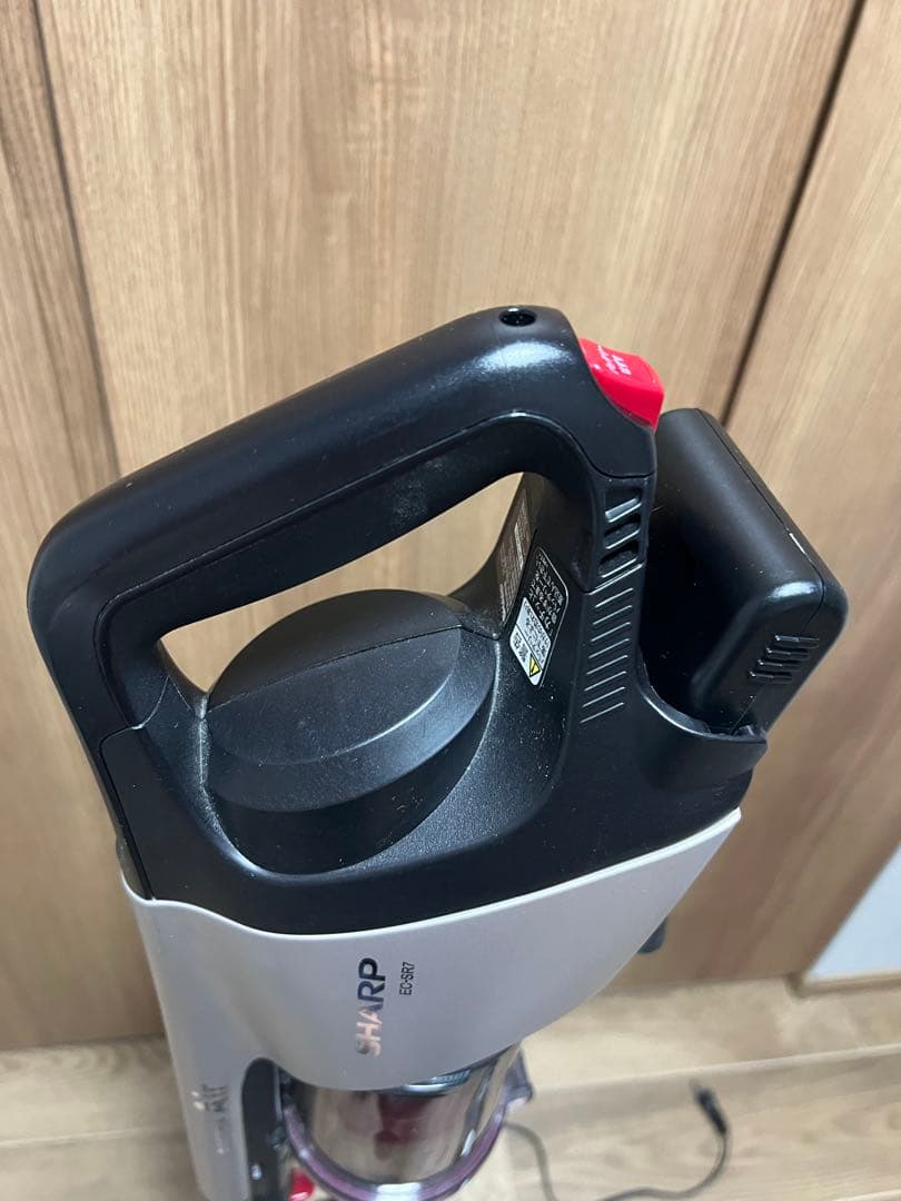 SHARP コードレススティック掃除機 RACTIVE Air EC-SR7-N