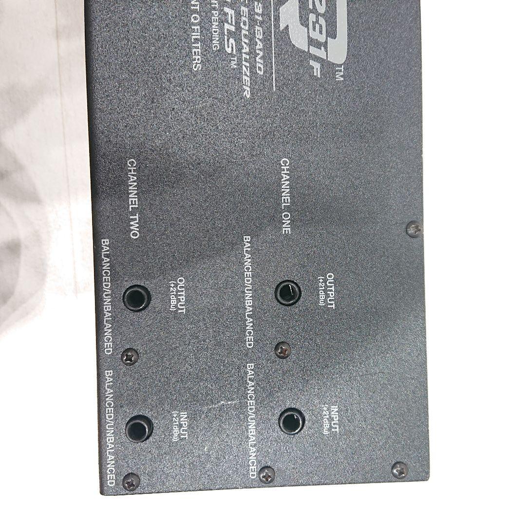 PEAVEY ピーヴィー Q231F グラフィックイコライザー グライコ
