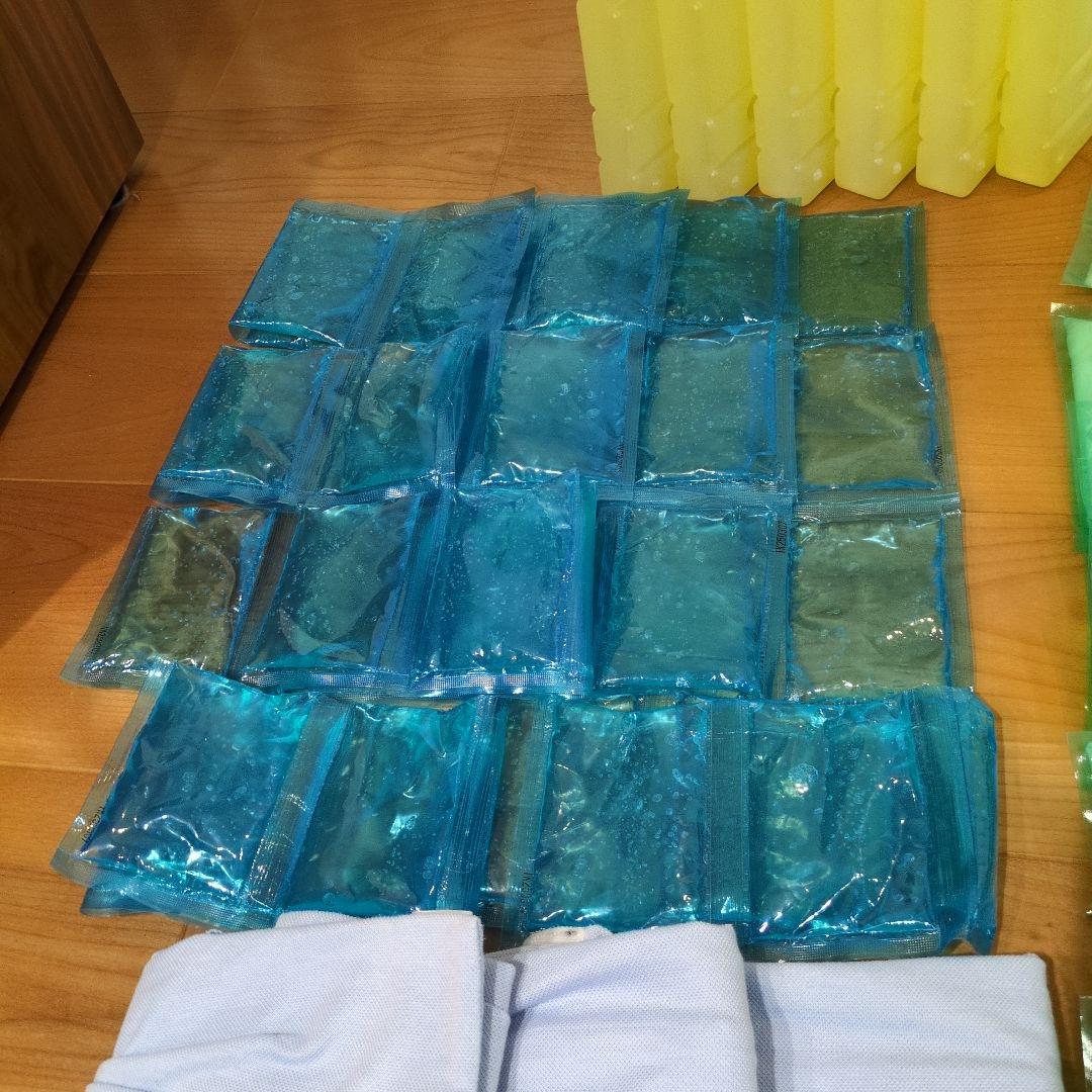 愛帽　頭皮冷却帽子　８時間分　アイスジャパン アイスグローブおまけつき