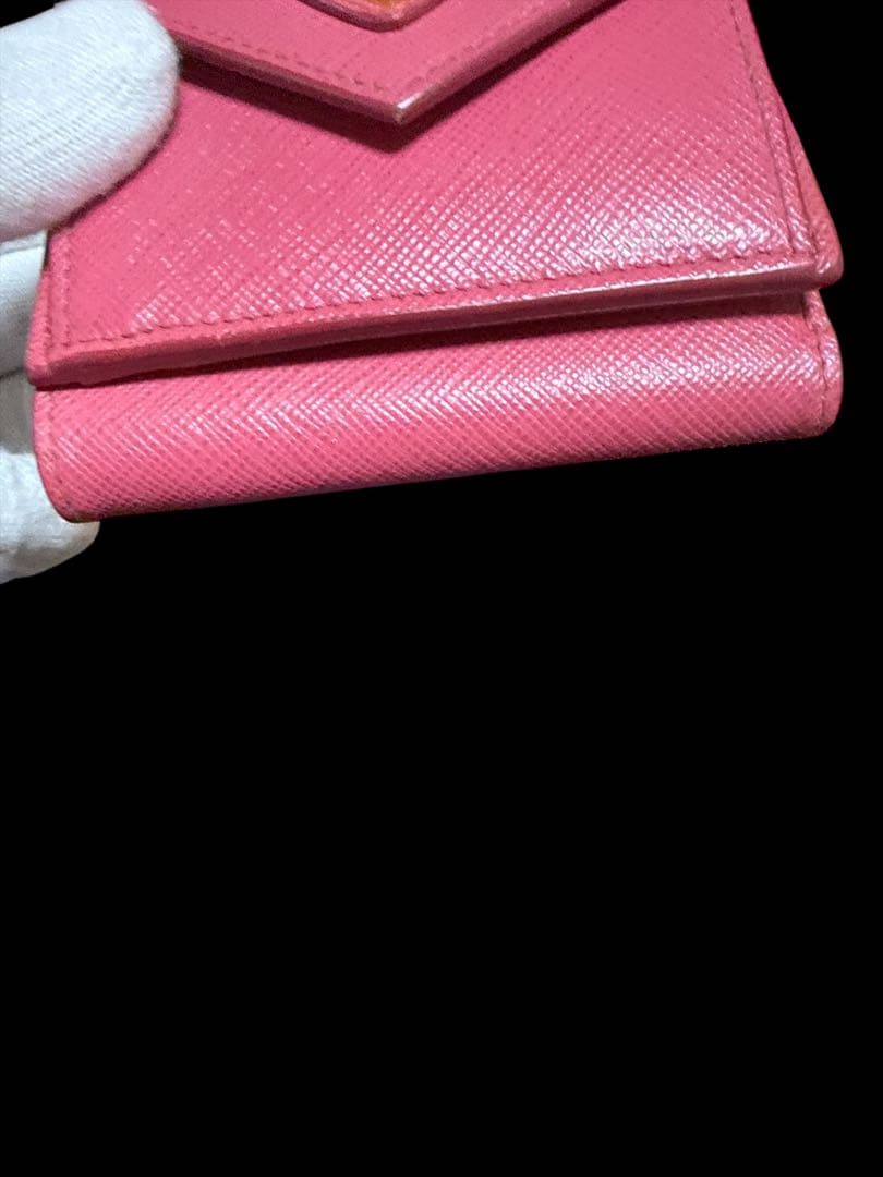 PRADA 三つ折り財布 サフィアーノ ピンク系 正規品