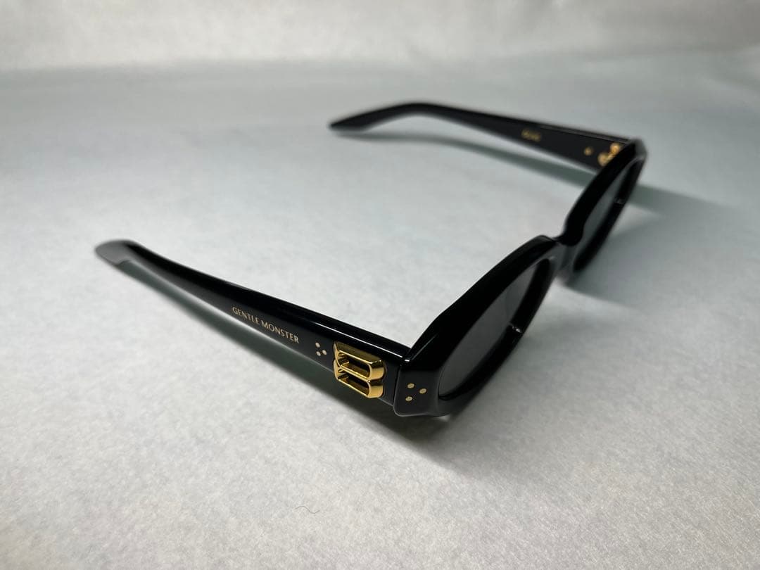 【美品】Gentle Monster DUNS ブラック サングラス