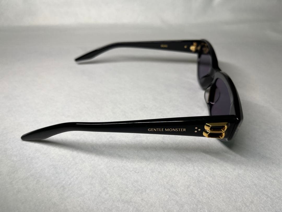 【美品】Gentle Monster DUNS ブラック サングラス