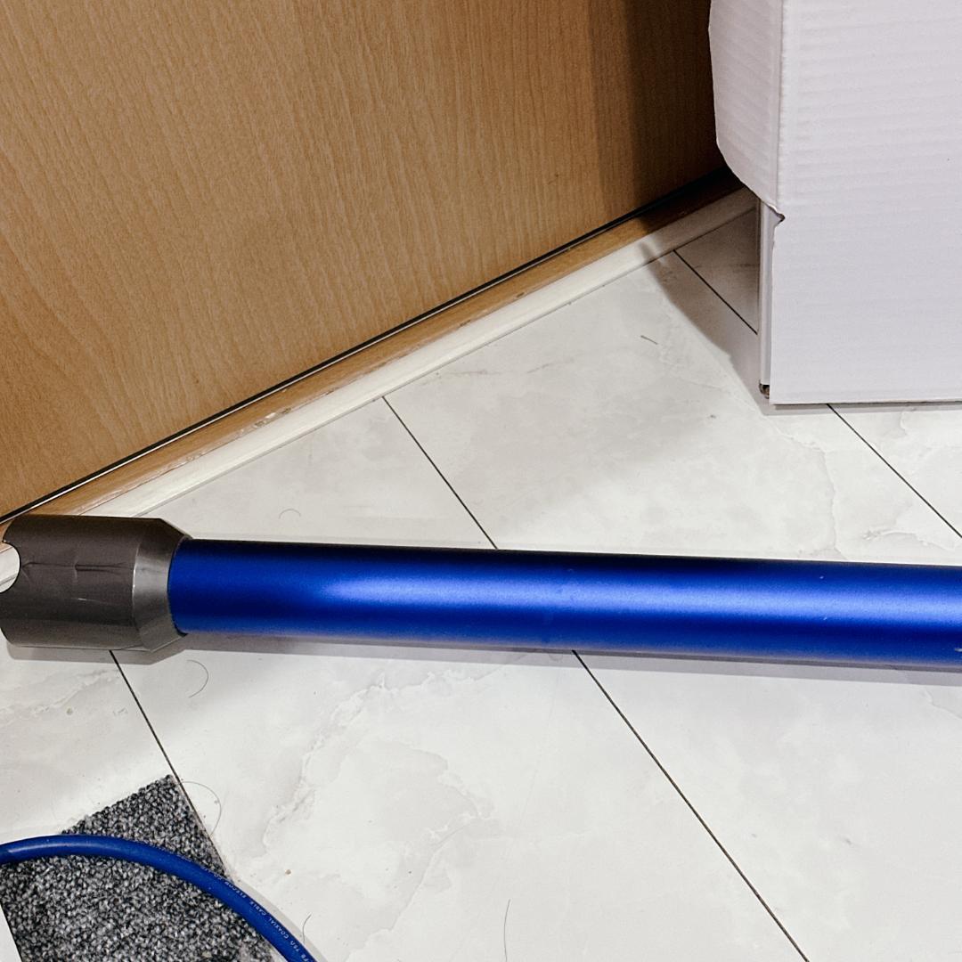 専用予約済み【良品】Dyson V7 Mattress HH11 COM 掃除機