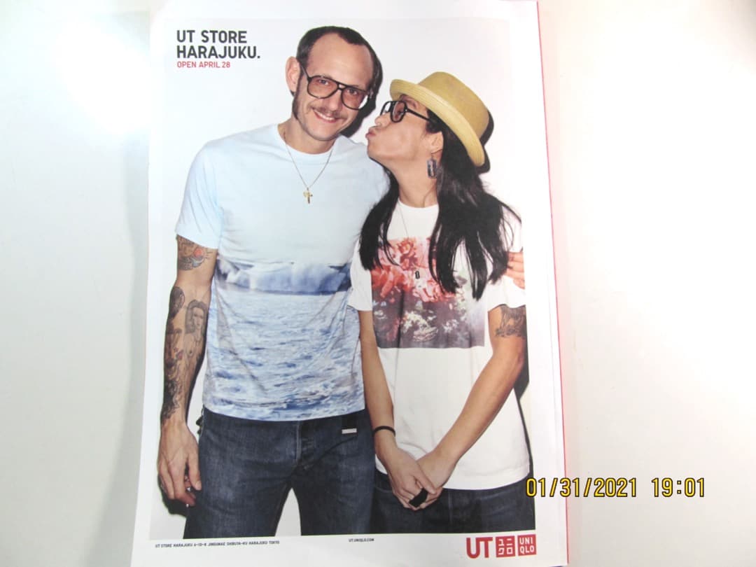 ユニクロ カタログ テリー リチャードソン terry richardson