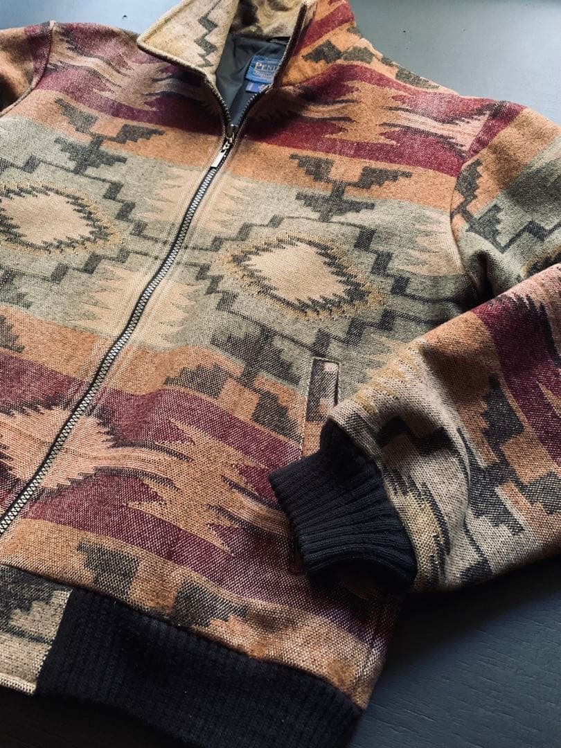 アメリカの良心！PENDLETON. シックなネイティブ柄　ブルゾン　USA製