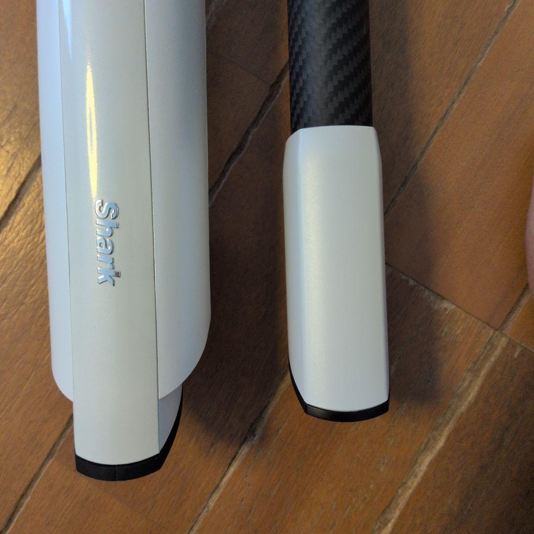 ★本日限定値引き中古美品 大人気Sharkコードレスクリーナー LC400JWH