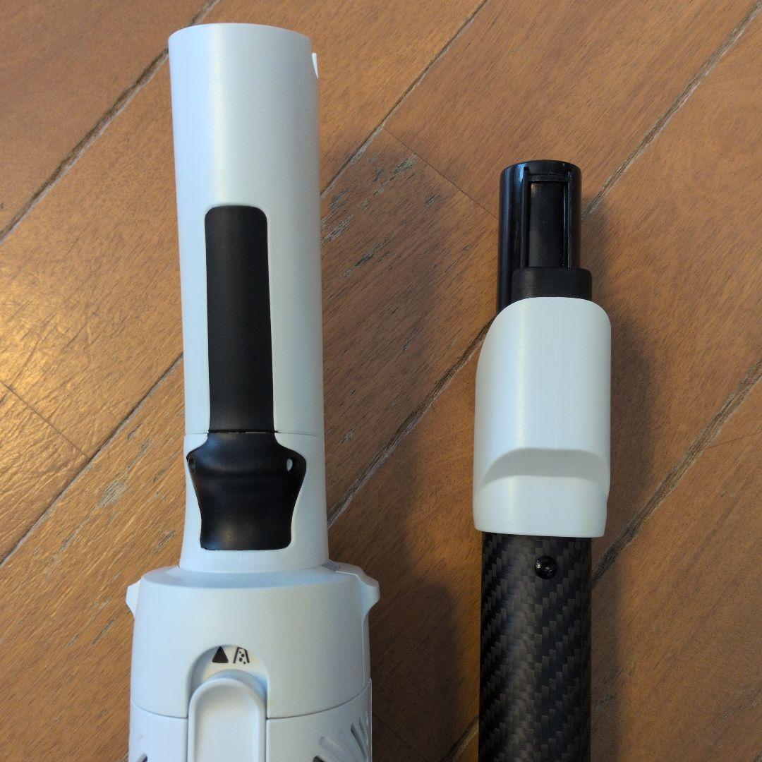 ★本日限定値引き中古美品 大人気Sharkコードレスクリーナー LC400JWH