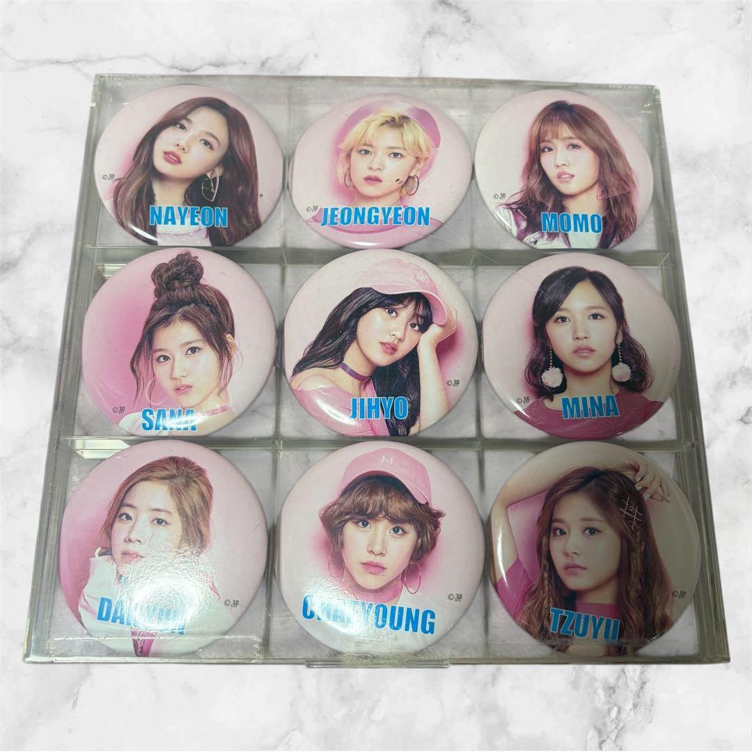 TWICE アルバム まとめ売り グッズセット CD フォトカード 缶バッジ