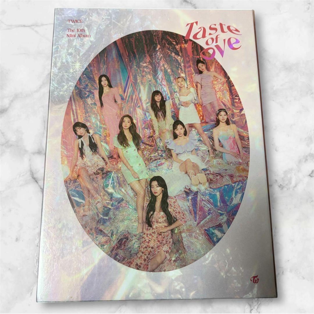 TWICE アルバム まとめ売り グッズセット CD フォトカード 缶バッジ