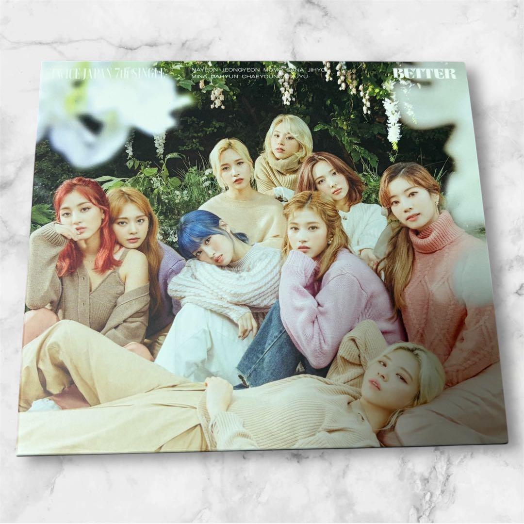 TWICE アルバム まとめ売り グッズセット CD フォトカード 缶バッジ