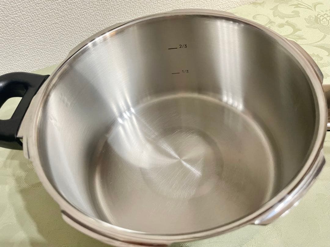 予備パッキン付き　ビタクラフト　スーパー圧力鍋アルファ　3.5L No.0623