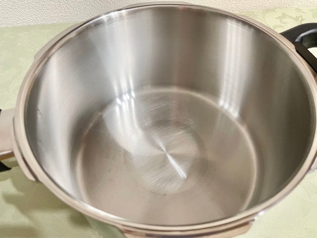 予備パッキン付き　ビタクラフト　スーパー圧力鍋アルファ　3.5L No.0623