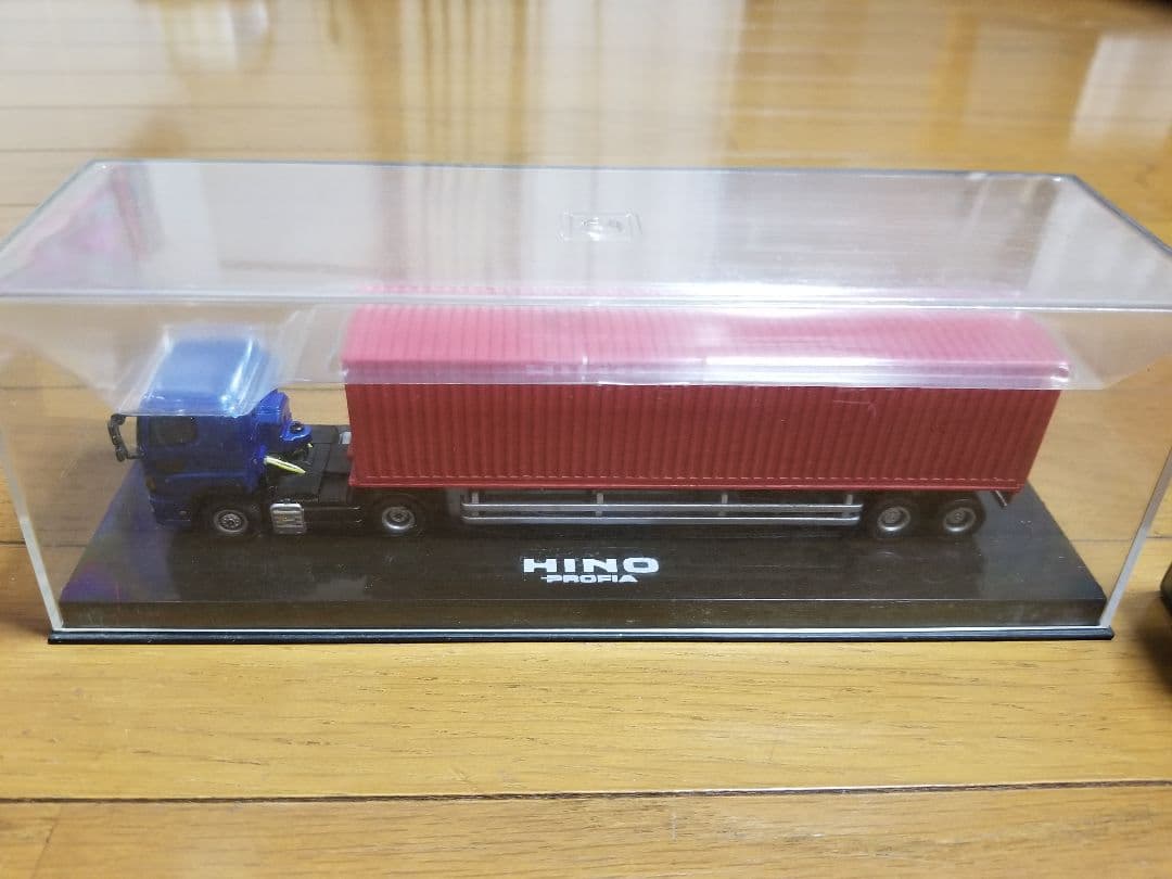 ラジコン　HINO PROFIA トラック