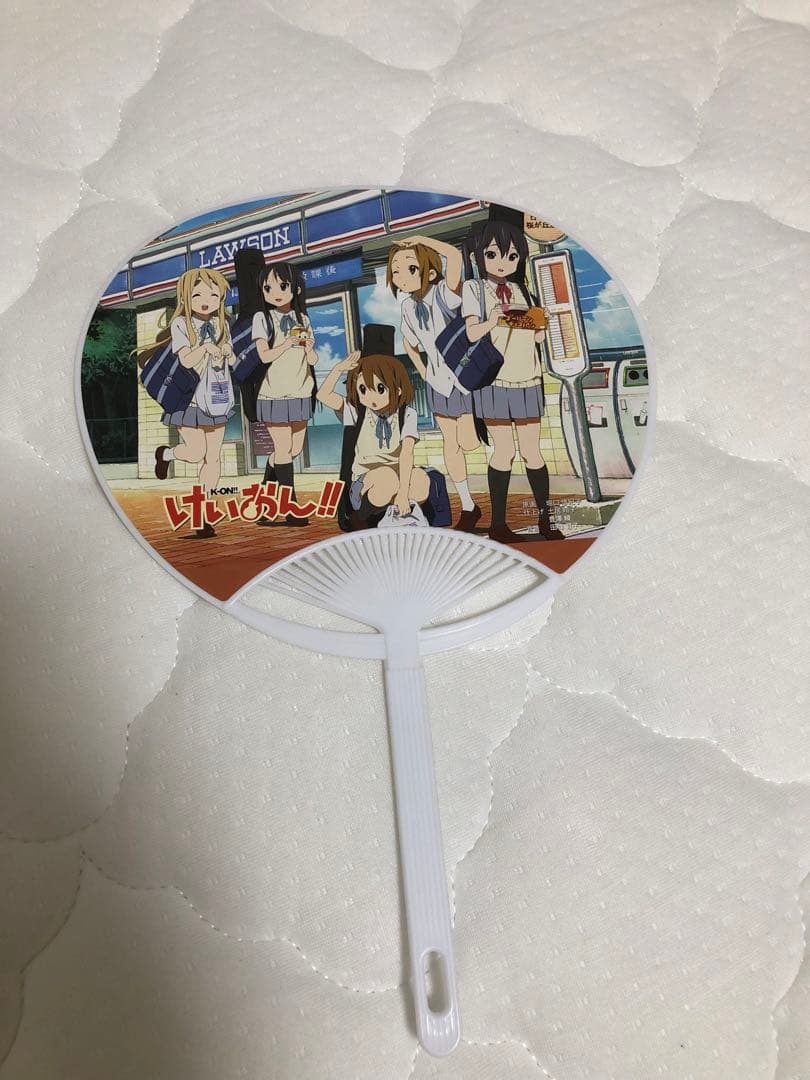 けいおん！　DVD3枚セット　缶バッジ　うちわ付き