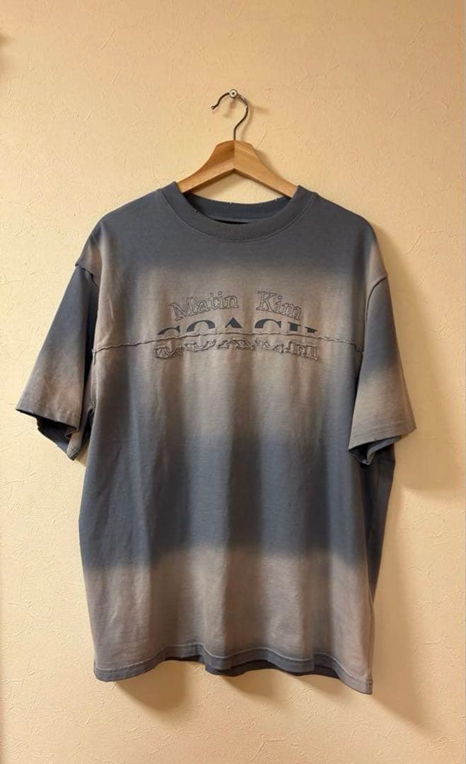 【COACH MATIN KIM】ラージ フィット Tシャツ