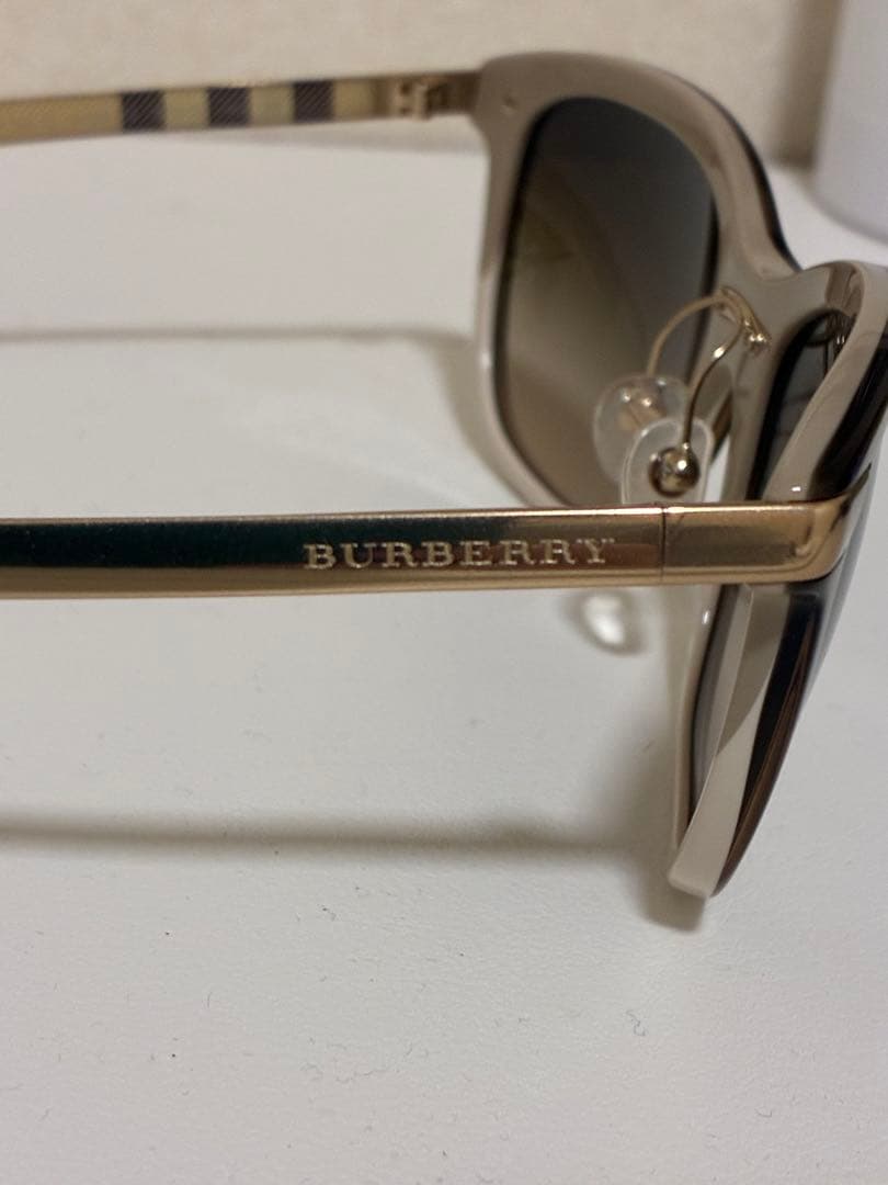 BURBERRYサングラス美品　ブラウン系