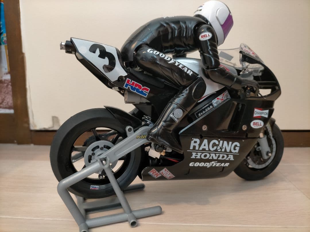 京商 ハングオンレーサー NSR500 1/12 スケール
