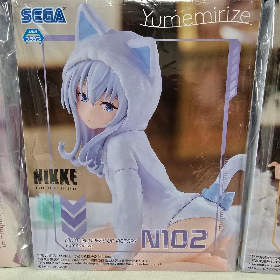 勝利の女神ニケ フィギュア ワイヤレスイヤホン アクリルキーホルダーまとめ売り