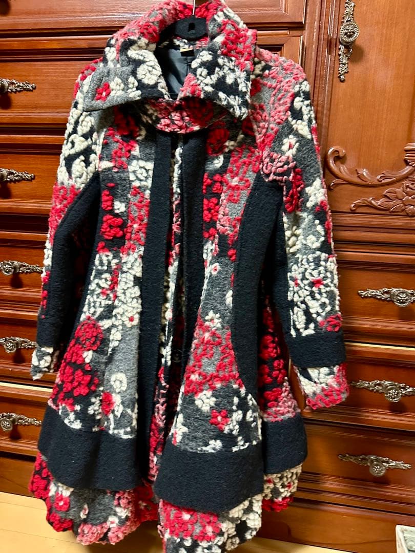 美品❣️イタリア製　ロングコートSUPEPOSER ✨