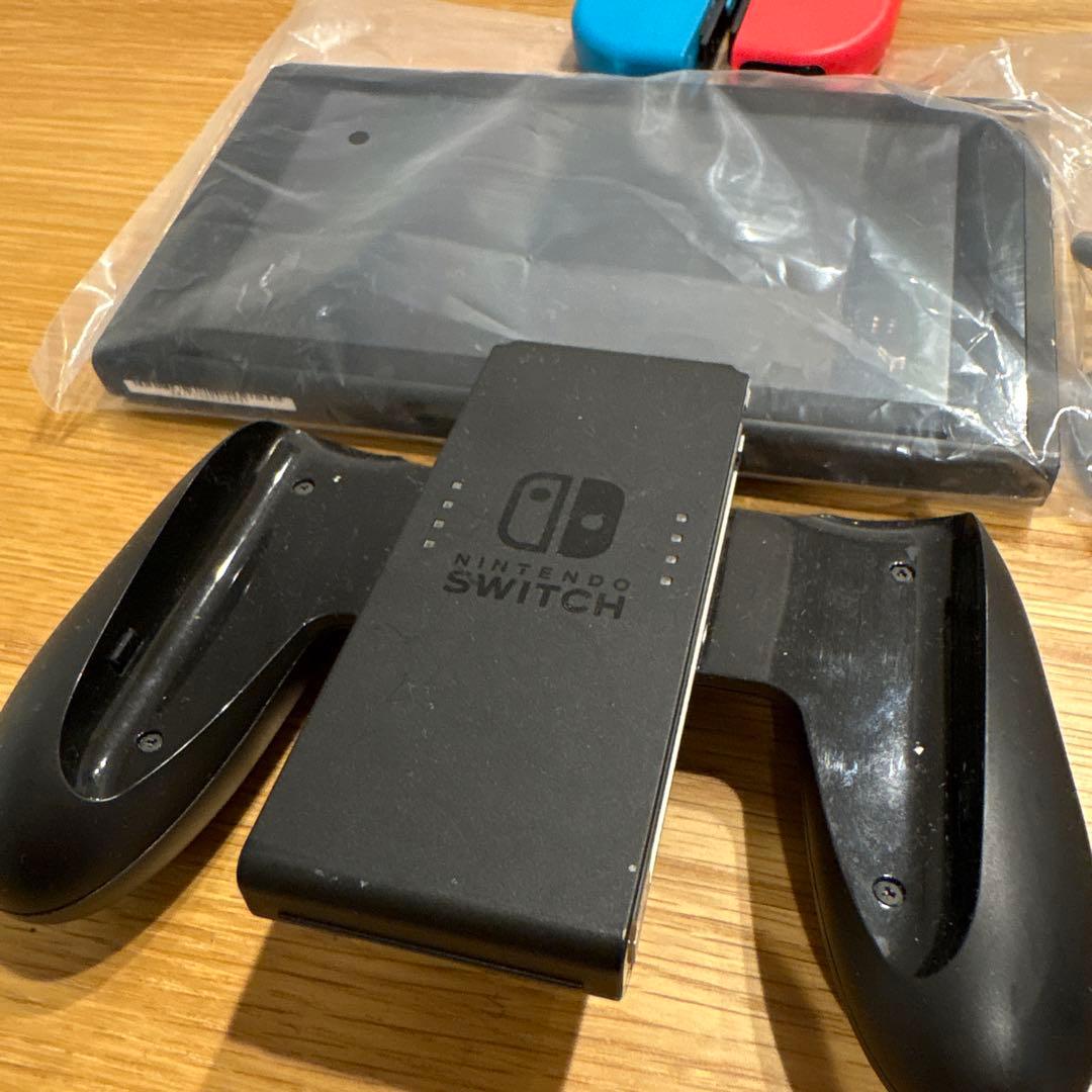 Nintendo Switch 1 本体 ネオンブルー/ネオンレッド