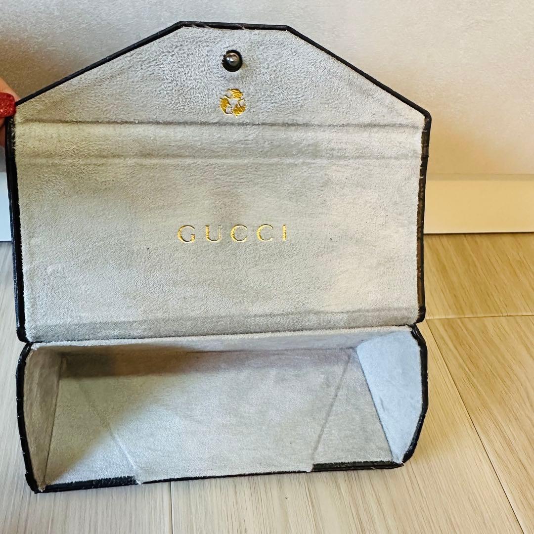 マ*ん様 GUCCI サングラス ケース付き
