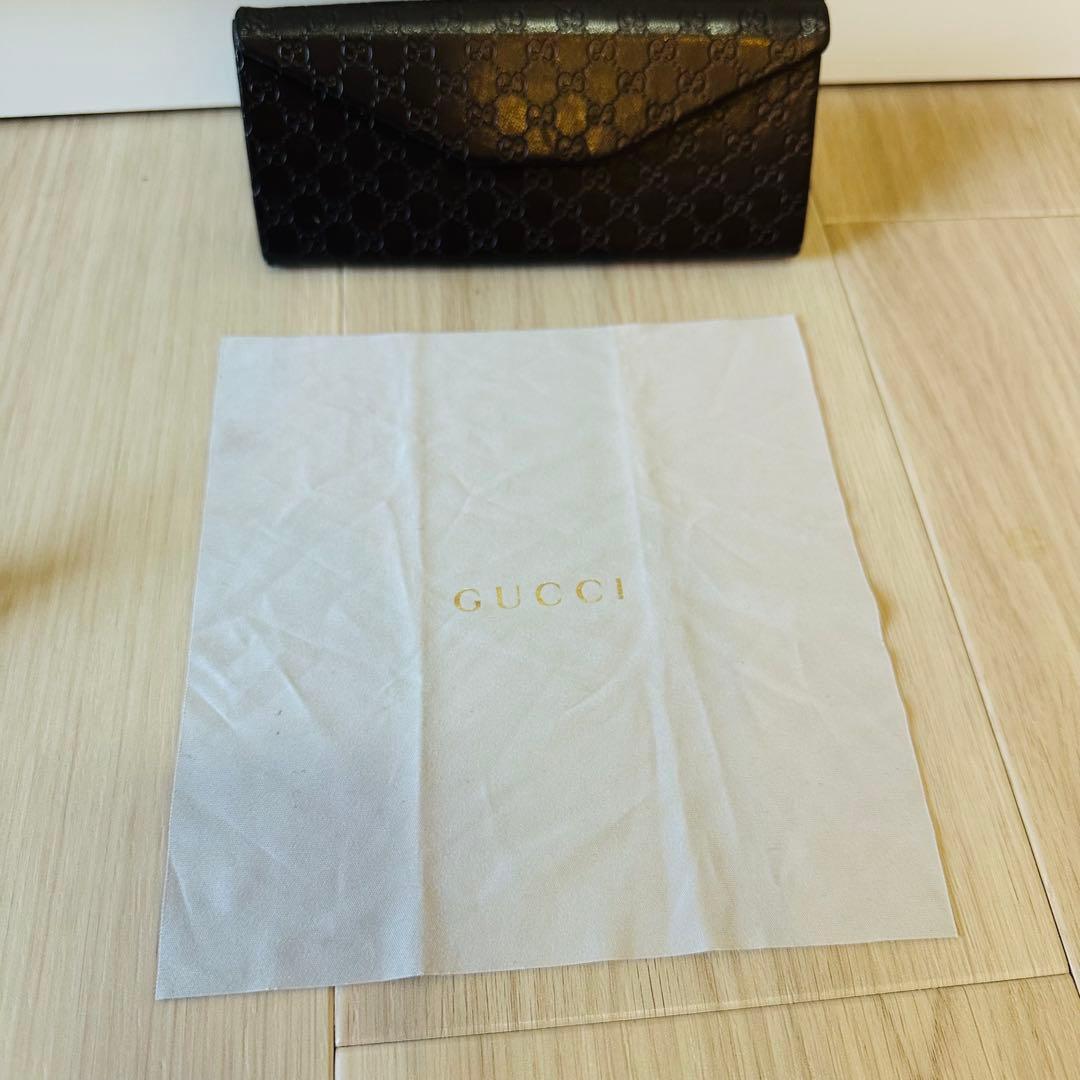 マ*ん様 GUCCI サングラス ケース付き