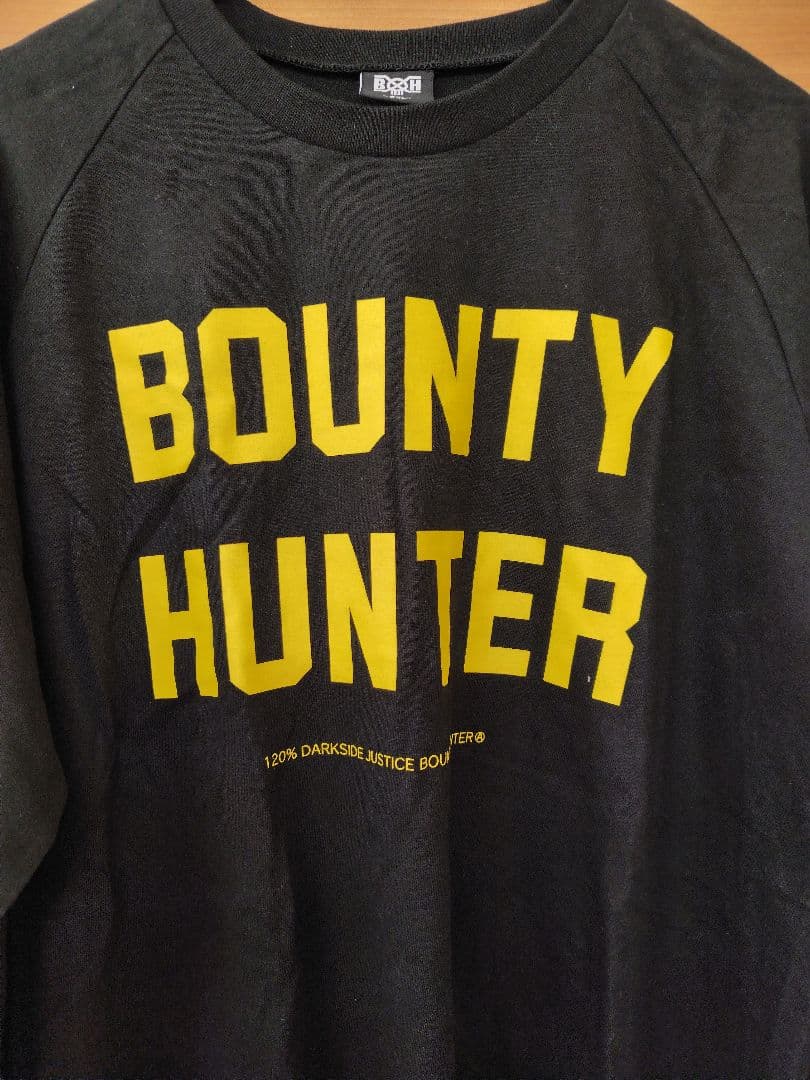 Bounty Hunter ラグランTシャツ ブラック×イエロー
