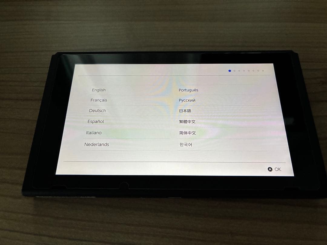 Nintendo Switch 本体 青/赤 ジョイコン付 保護フィルムおまけ付
