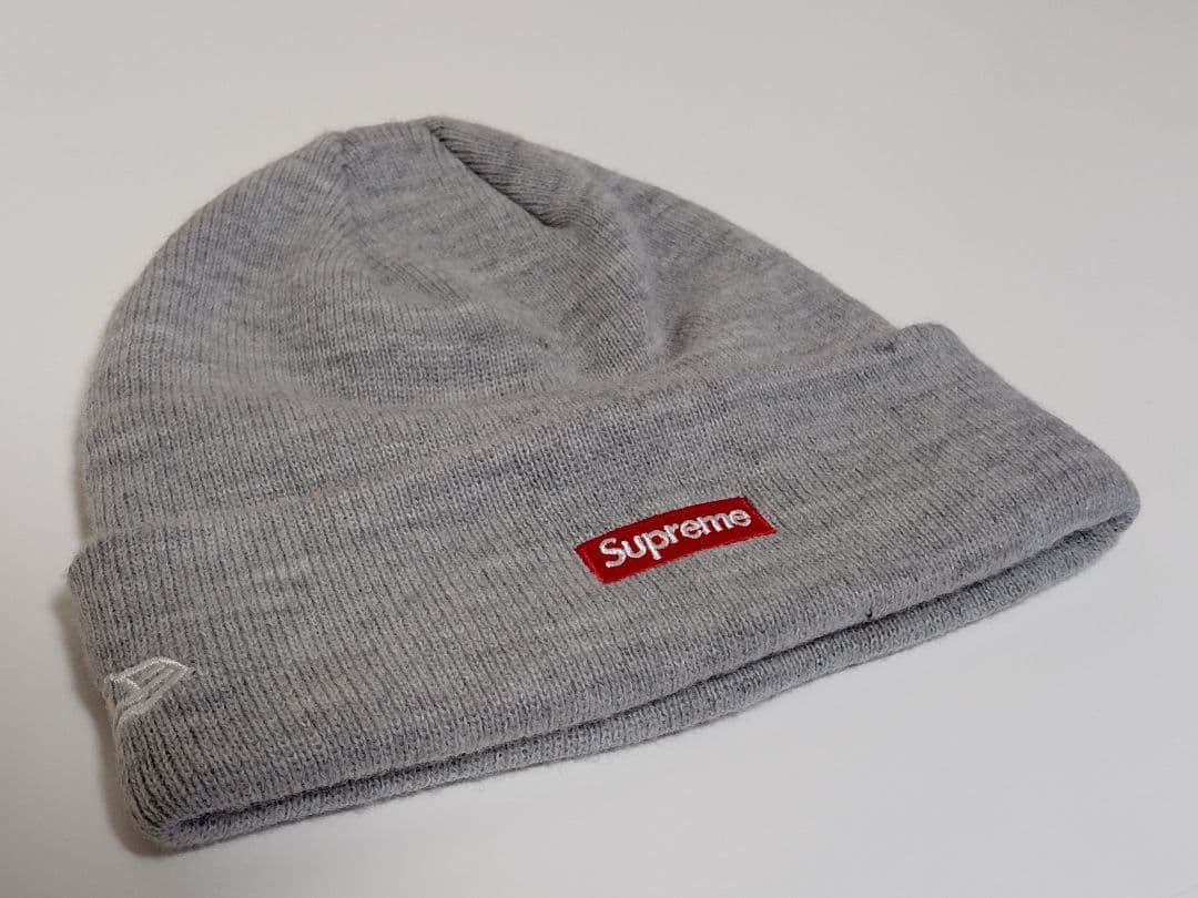 【極美品】　Supreme × New Era　ツノ S Logo　Beanie