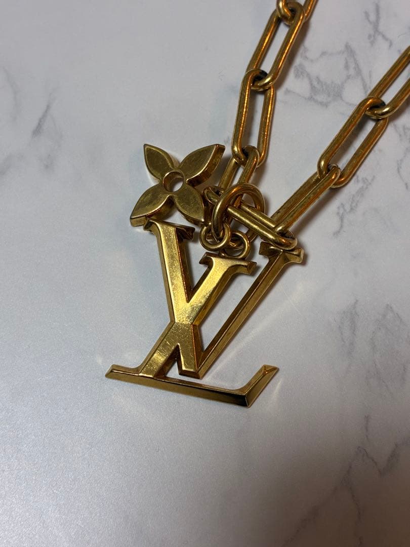Louis Vuitton ゴールド チェーンネックレス