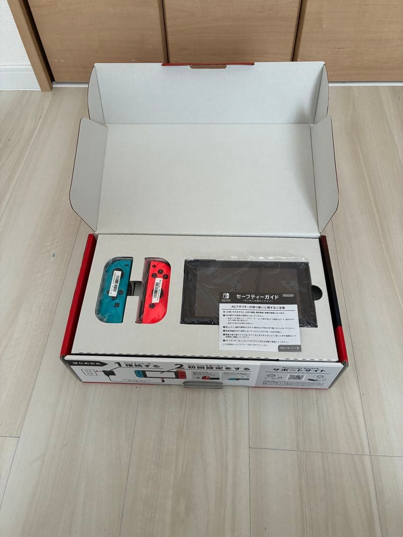 オマケ付 Nintendo Switch 本体 青/赤 Joy-Con