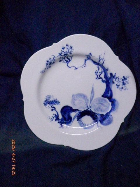 美品　マイセン　Meissen ブルーオーキッド 2o.5cm プレートです